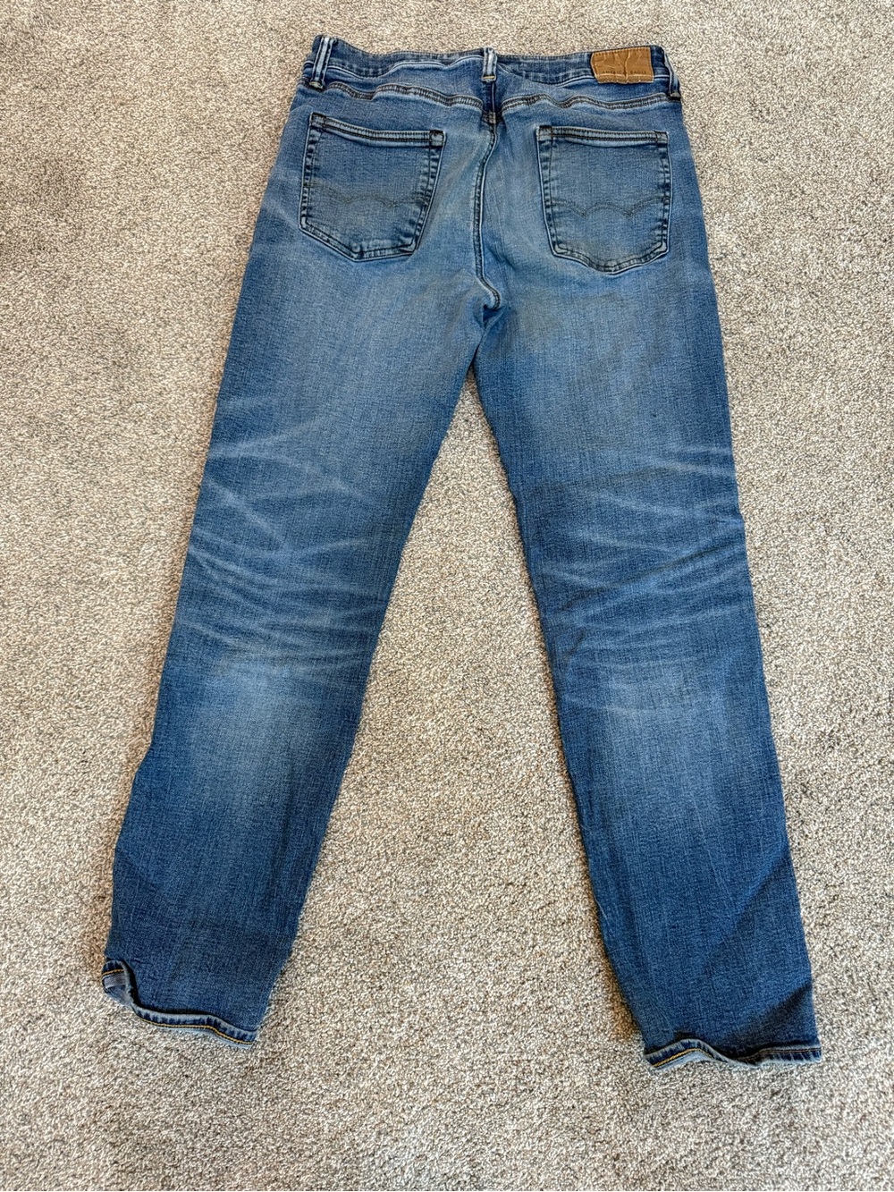 Men's American Eagle Blue Denim Jeans - Classic Straight Fit